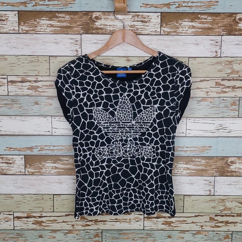 Camiseta Adidas Originals Preta Estampada Feminina Adidas Usado - Main Image