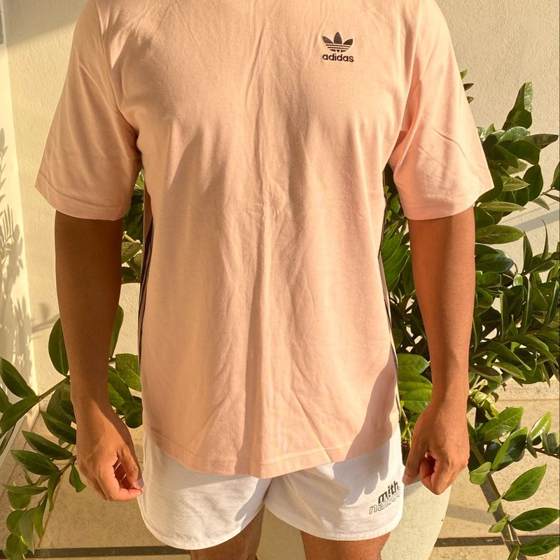 Camiseta best sale adidas oversized