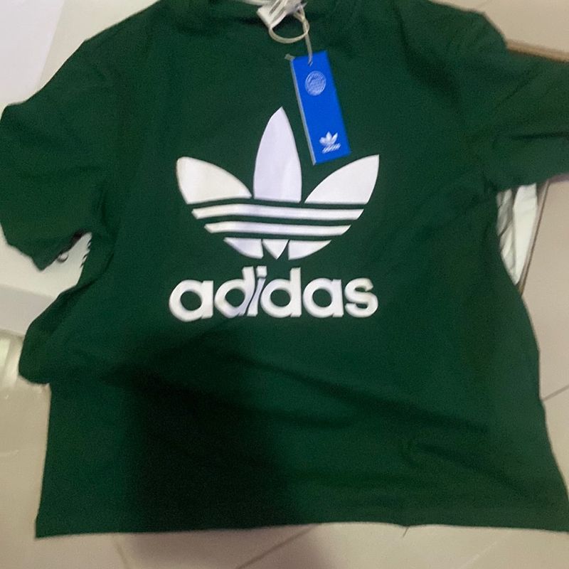 Camiseta feminina best sale adidas trefoil