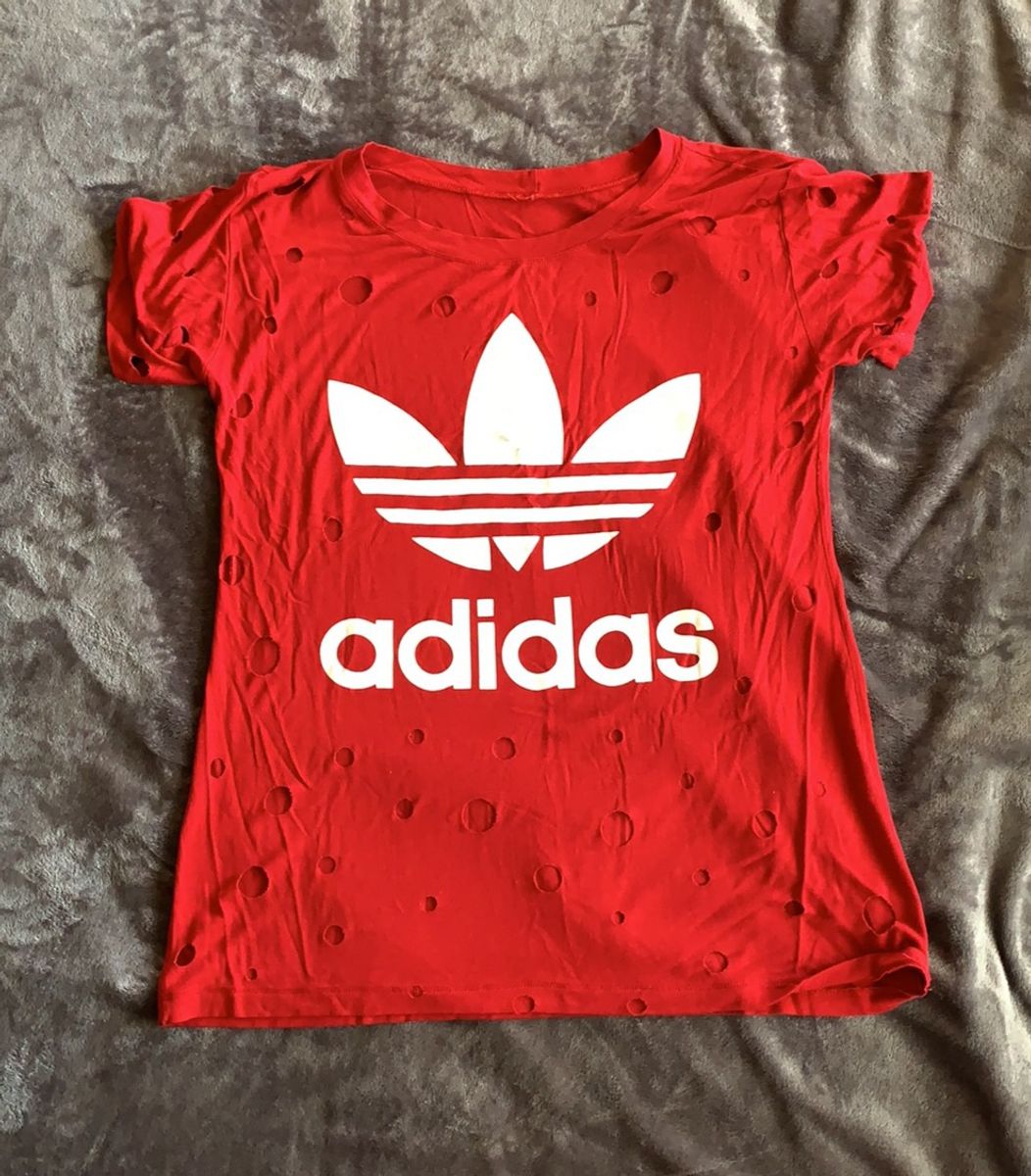 camiseta adidas vermelha feminina