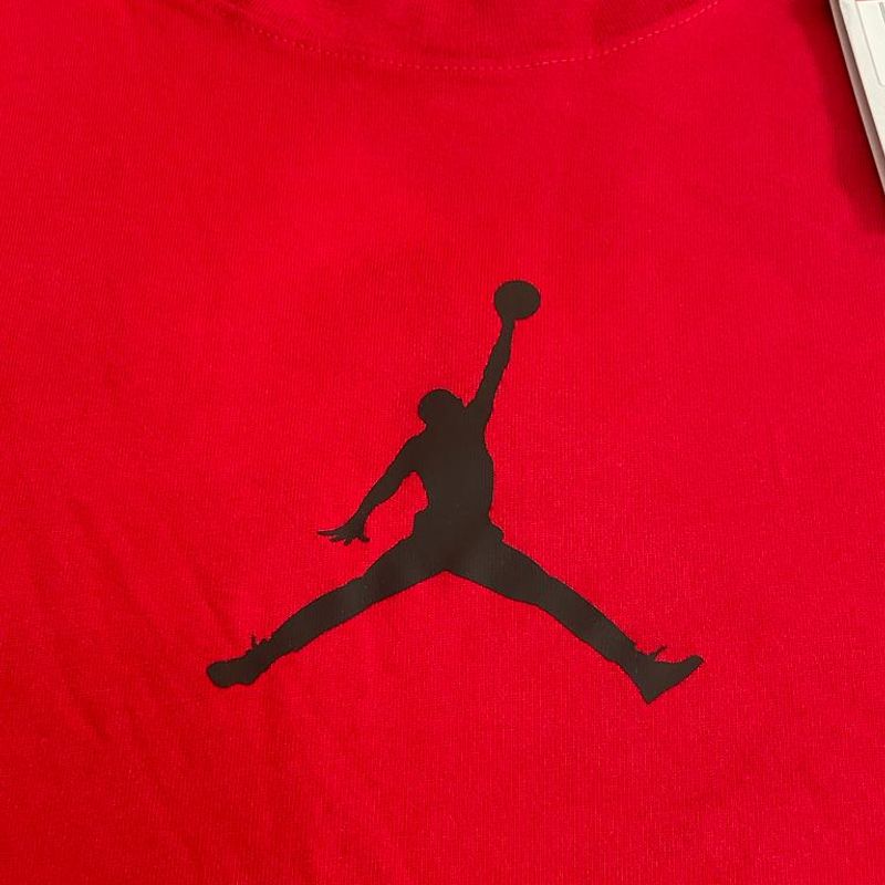 camiseta jordan logo