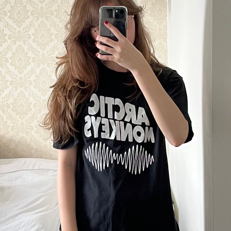 Camiseta Arctic Monkeys Preta Feminina Tamanho P Camiseta