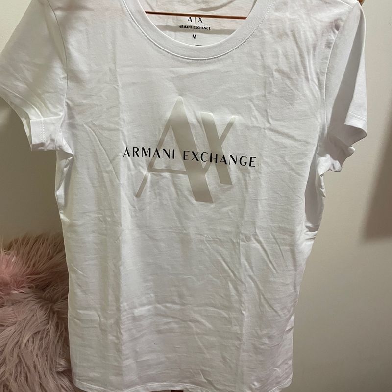 Camiseta Armani Camiseta Feminina Armani Nunca Usado 88150852