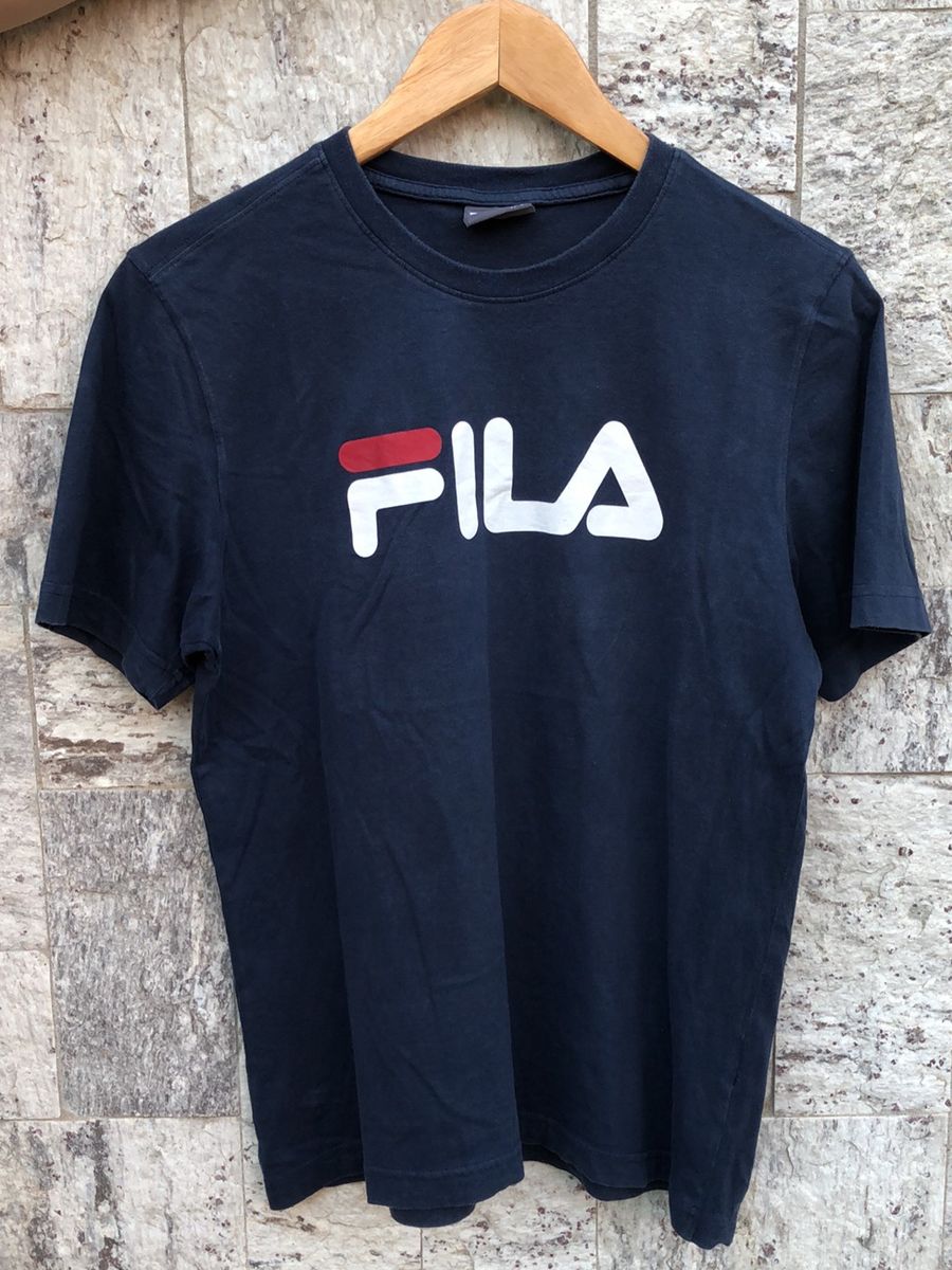 camiseta fila azul marinho