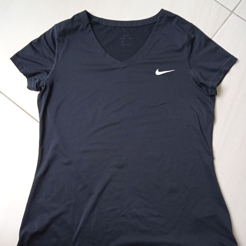 Baby look nike store feminina