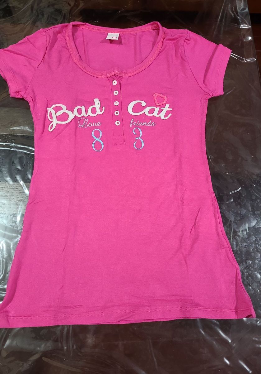 Blusinha da Bad Cat linda - Desapegos de Roupas quase novas ou