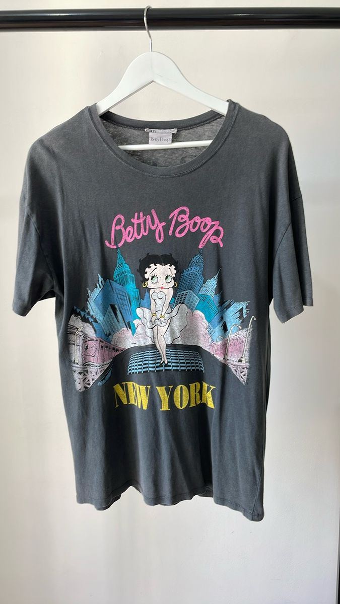 Camiseta betty boop zara clearance