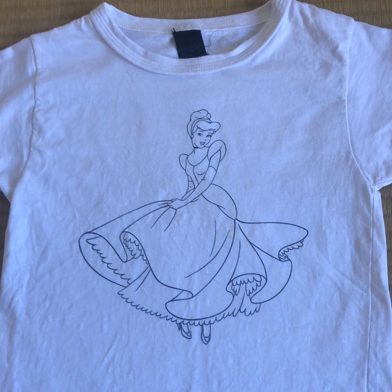 Camiseta Infantil Cinderela