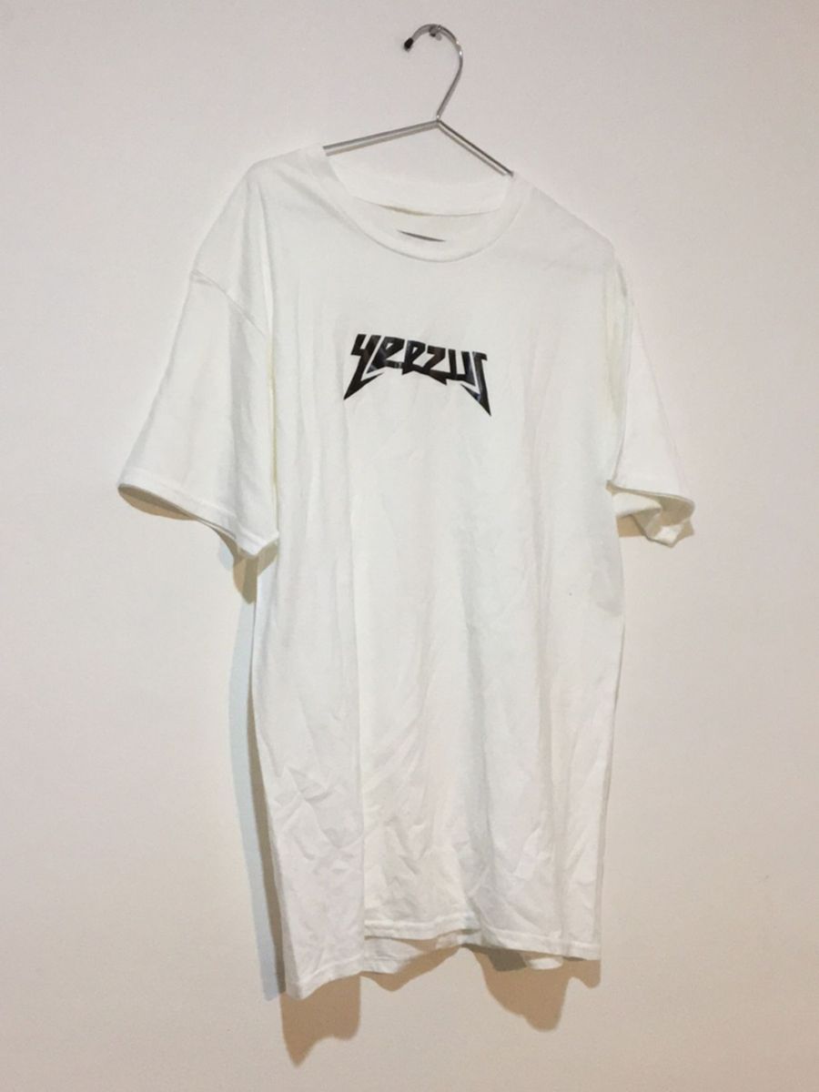 yeezy blusa