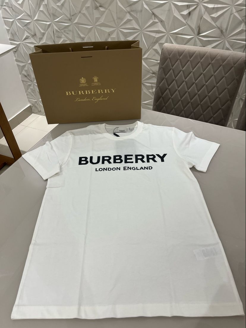 Camiseta Burberry London England Tam G | Camiseta Masculina Burberry Usado  81325100 | enjoei