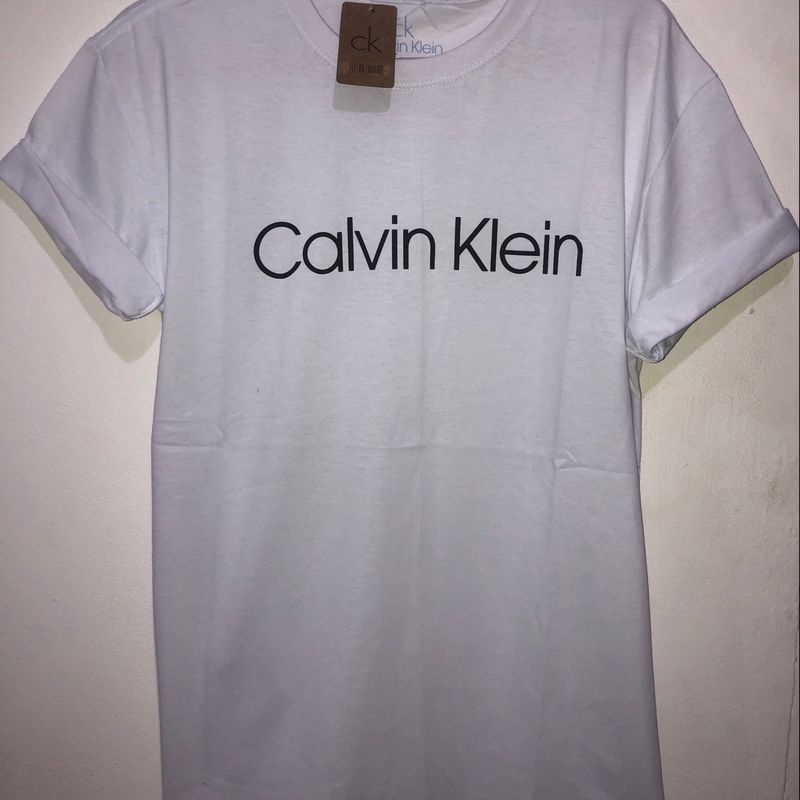 Camiseta Calvin Klein, Camiseta Feminina Calvin Klein Nunca Usado 92985374
