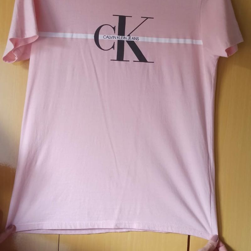 Camiseta Calvin Klein Algodão Rosa, Blusa Feminina Calvin Klein Nunca  Usado 90601305