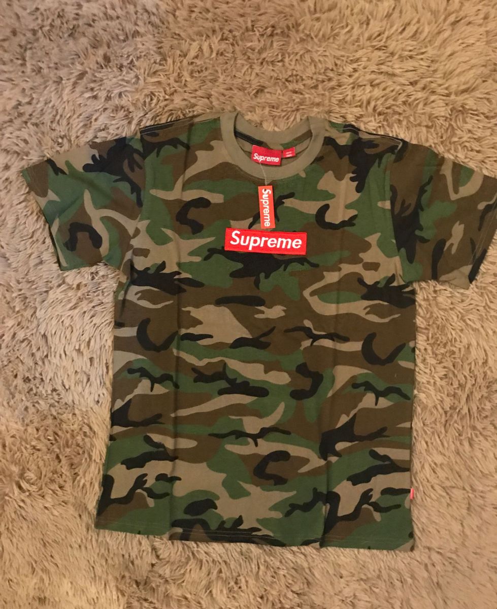 blusa supreme camuflada