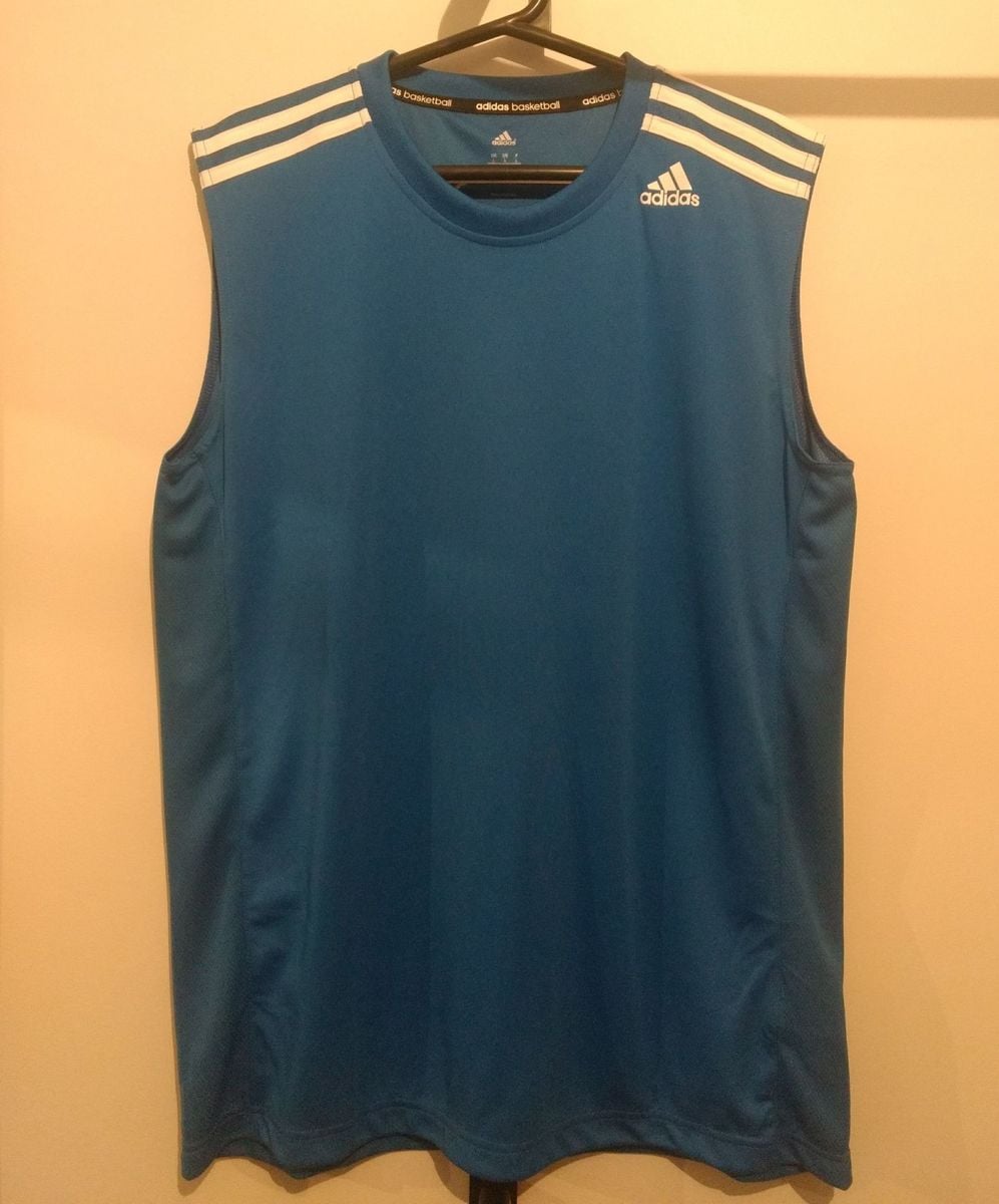 camiseta cavada adidas