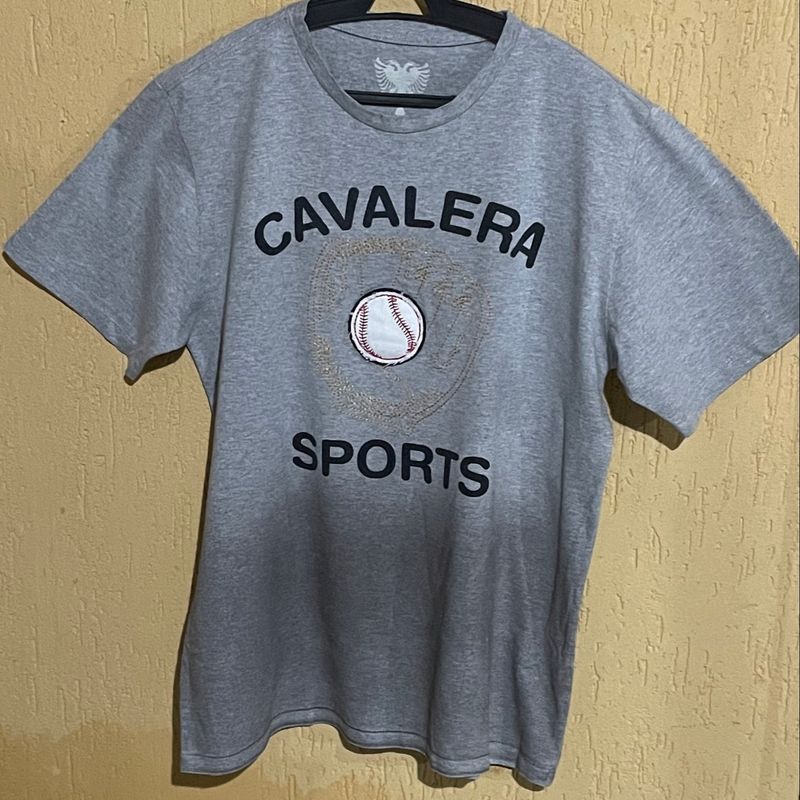 Camiseta Cavalera, Camiseta Feminina Cavalera Usado 92372120