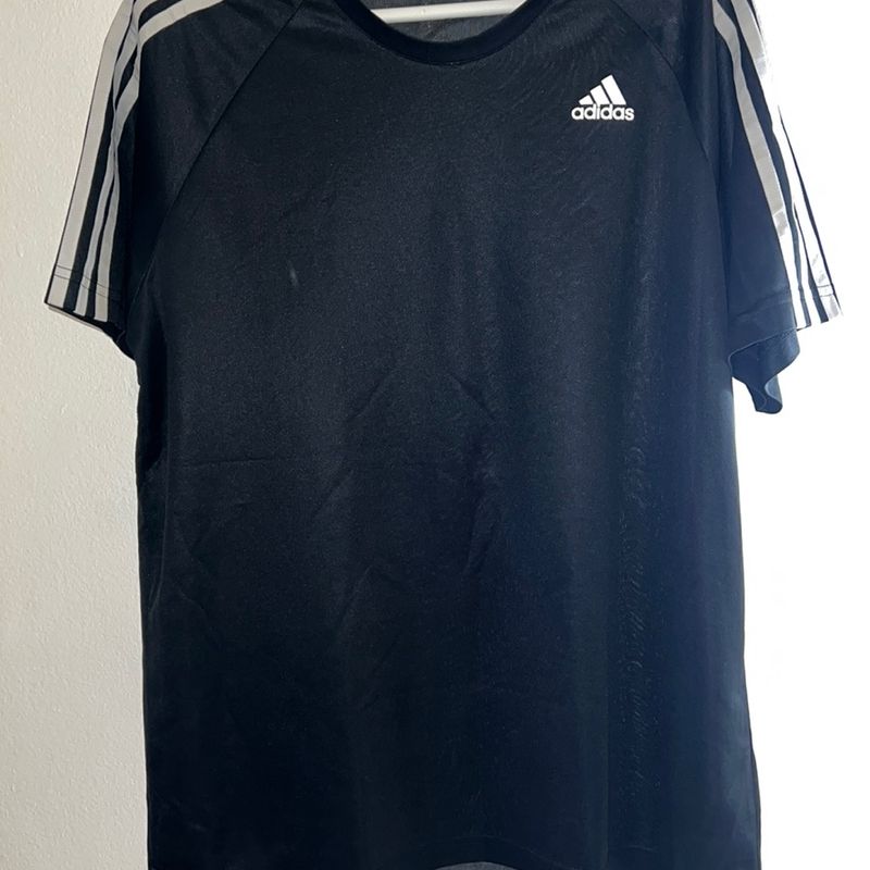 Camiseta climalite adidas hot sale