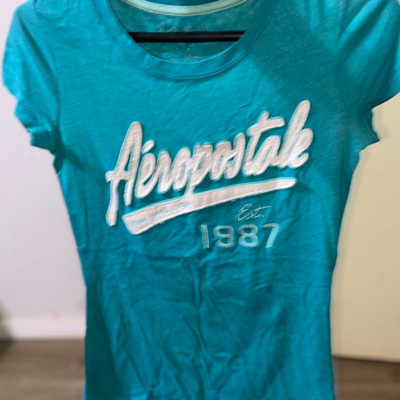 Camiseta Comprada Fora do Brasil  Camiseta Feminina Aeropostale
