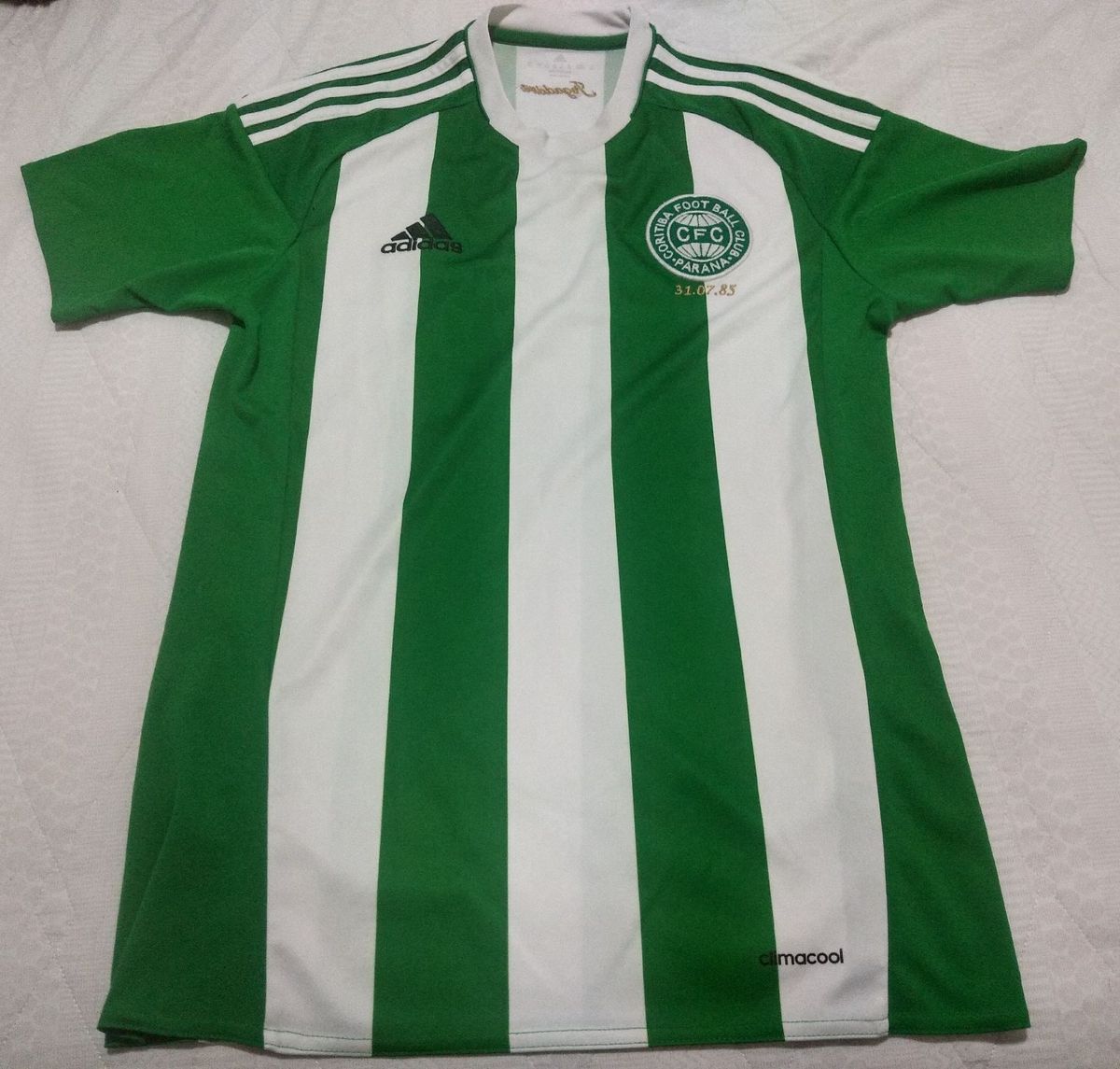 calça adidas coritiba