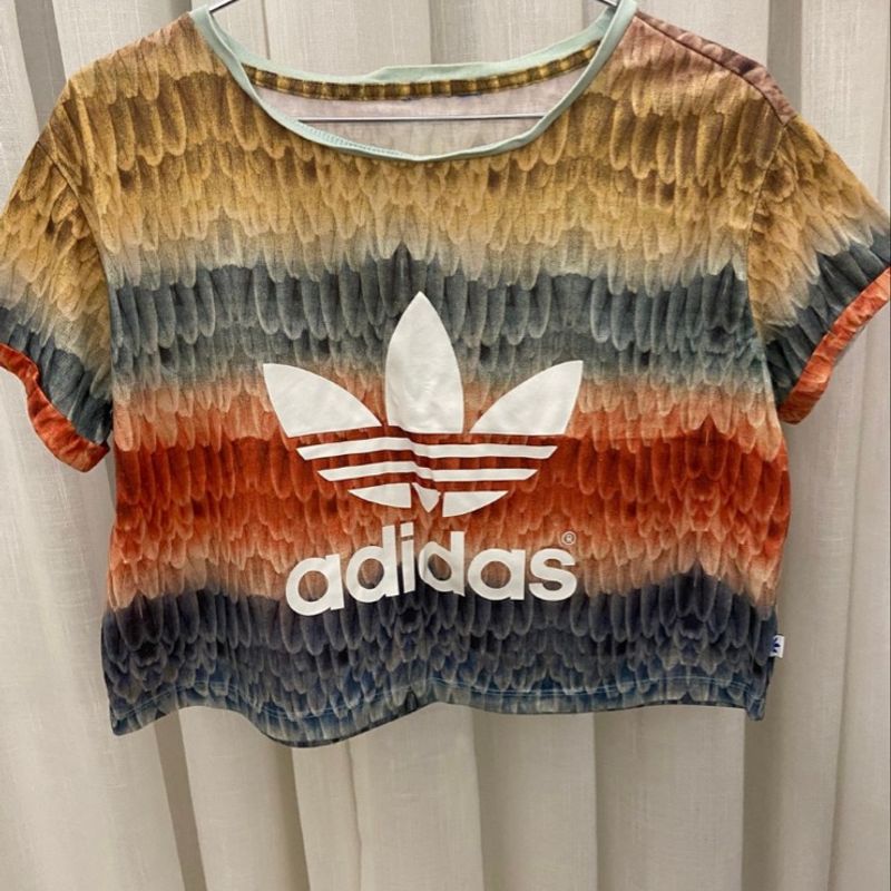 Blusa adidas best sale feminina colorida