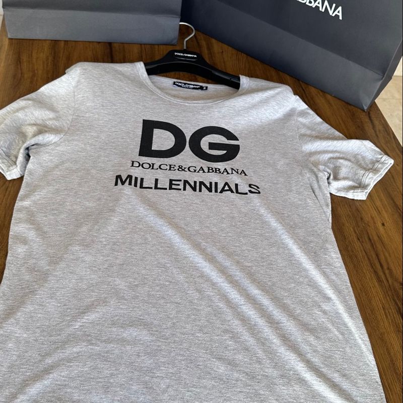 Camiseta Dolce Gabbana Original Cinza | Dolce & Gabbana Nunca