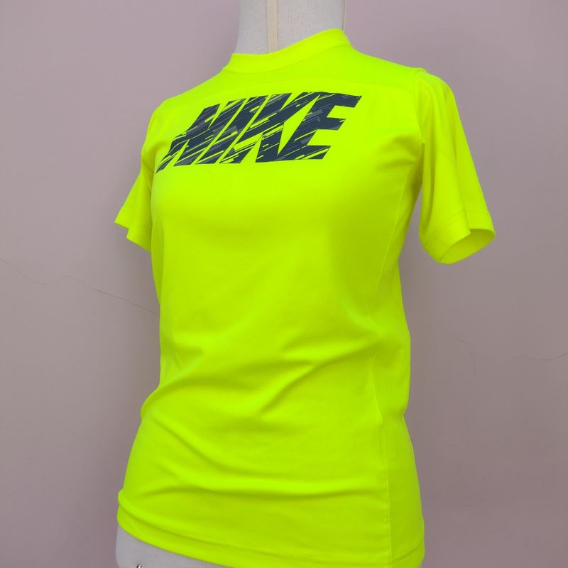 Camisetas discount verde neon