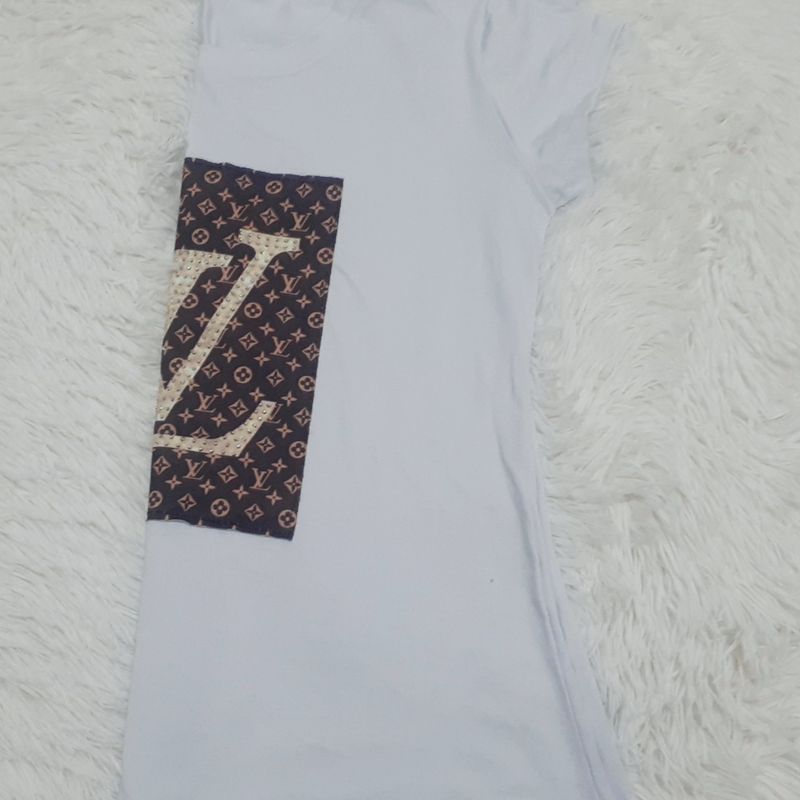 Camiseta Louis Vuitton, Camisa Feminina Louis-Vuitton Nunca Usado 38311272