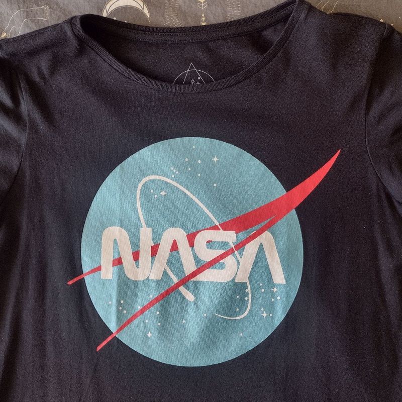 Camiseta nasa best sale feminina c&a