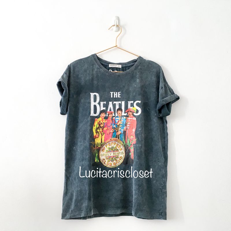 Camiseta Feminina Rock The Beatles Casaco Feminino Stradivarius Grupo Inditex Zara Usado 85811178 enjoei