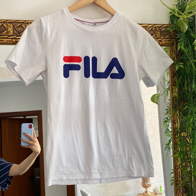 Camiseta Fila, Tamanho P, Branca Camiseta Feminina Fila Usado 78021161  enjoei