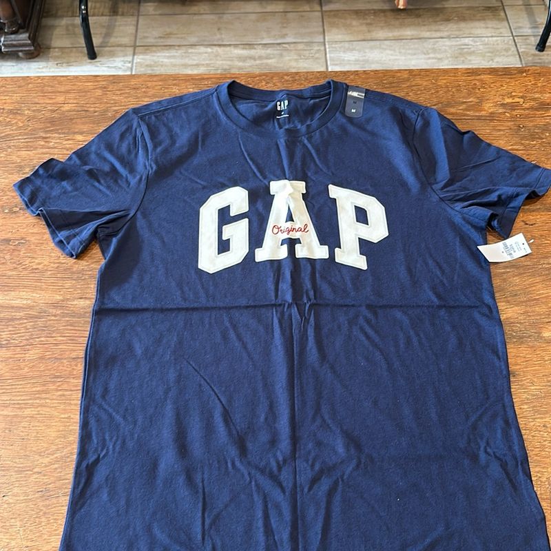 Camiseta masculina hot sale gap