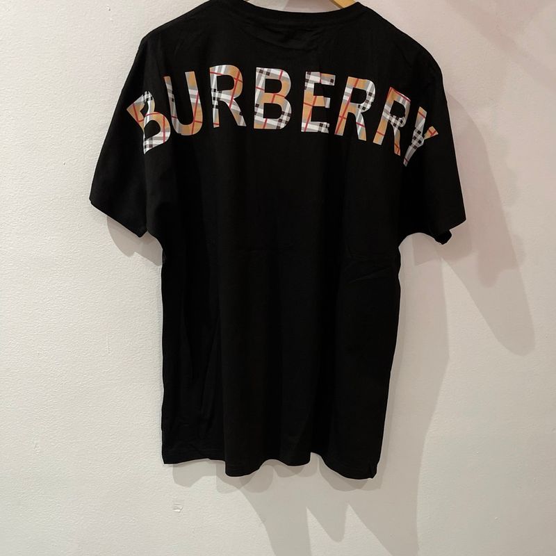 Burberry hotsell camisetas gucci