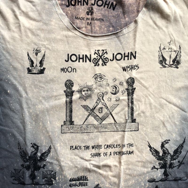 Camiseta John John TradeMark Masculina - Alcateia Moda Masculina
