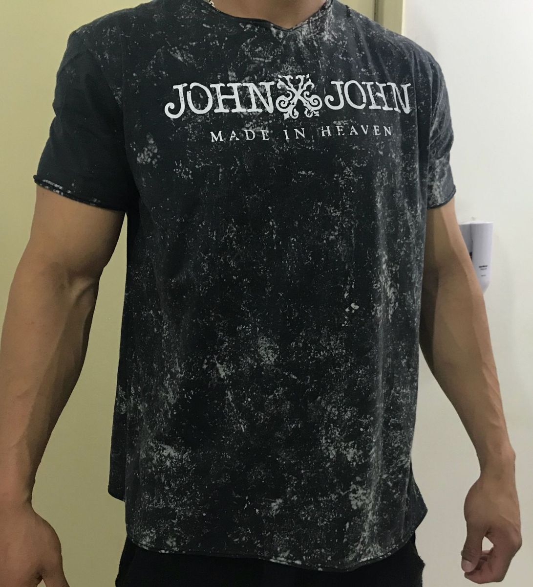 Camiseta John John Masculina Preta Mixtape - Tamanho M