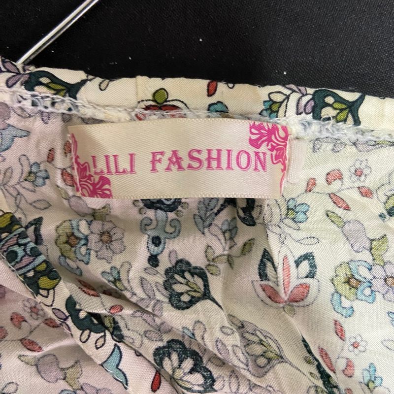 Lili fashion on sale