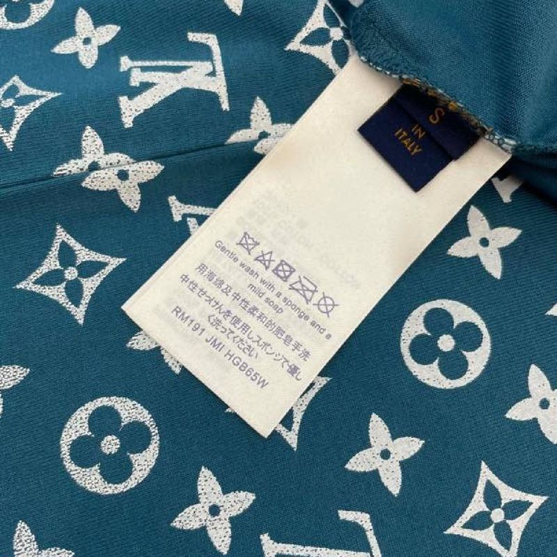 Camiseta Louis Vuitton Monogram Gradient Azul Importada Lançamento, Camiseta  Masculina Louis Vuitton Nunca Usado 50588427