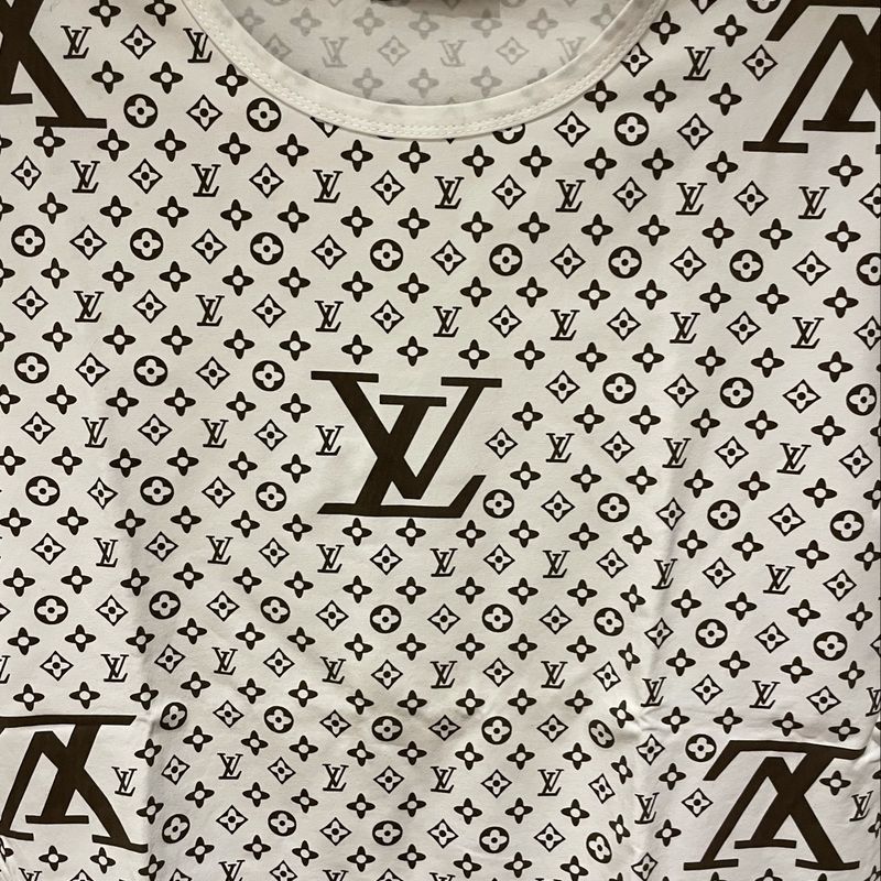 Camiseta Louis Vuitton, Camisa Feminina Louis-Vuitton Nunca Usado 38311272