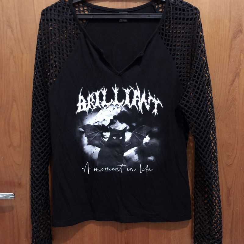 Camiseta Manga Longa Emo Gótica Punk Rockeira E-girl Rock Anos 2000 Y2k  Blusa Feminina Usado 92434582 enjoei