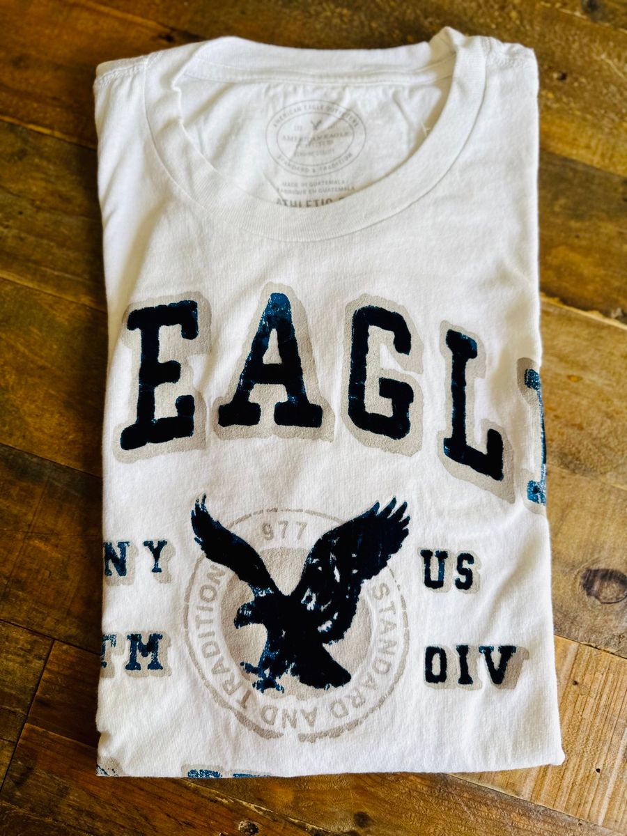 Camiseta Masculina American Eagle