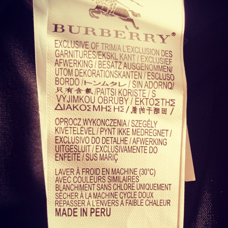 Burberry etiqueta clearance yellow