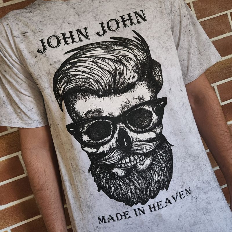 Camiseta John John Caveira Off-White - Compre Agora