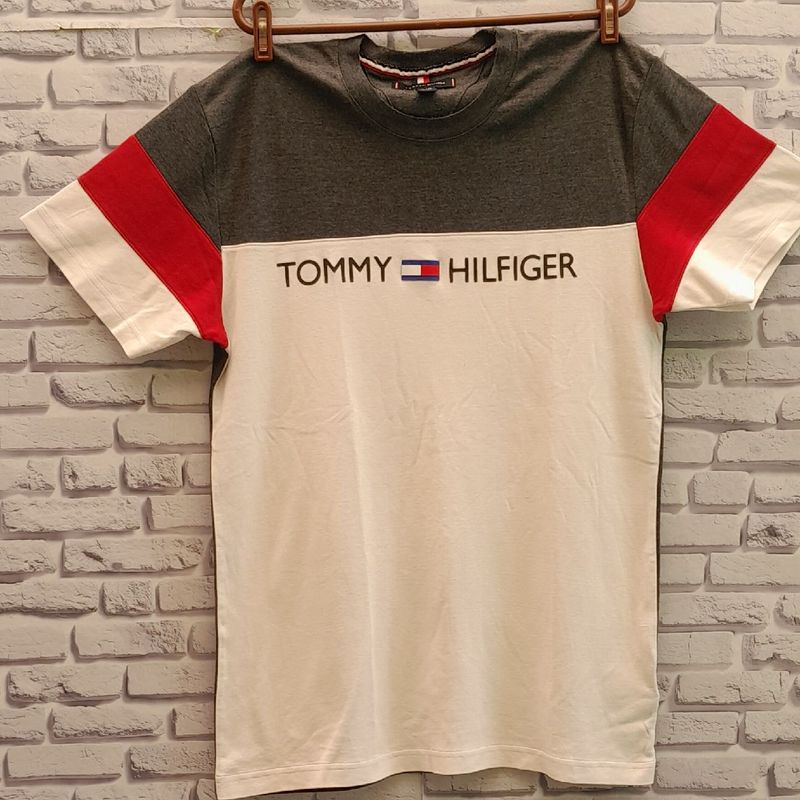 Camiseta Masculina Tommy Hilfiger Tamanho Xl/ Xg -made In Usa | Camiseta  Masculina Tommy Hilfiger Usado 82139727 | enjoei