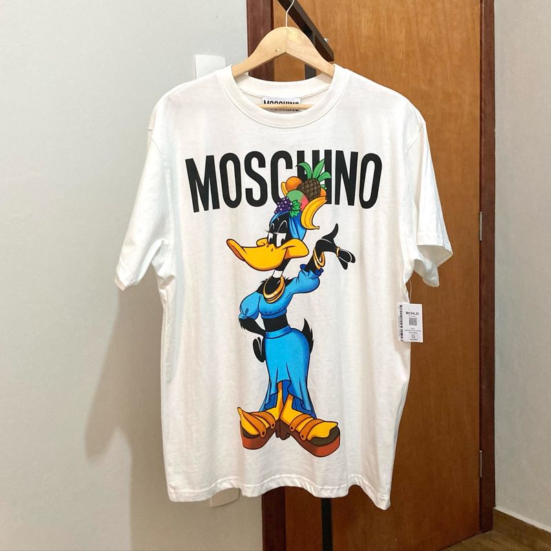 Camiseta moschino discount riachuelo