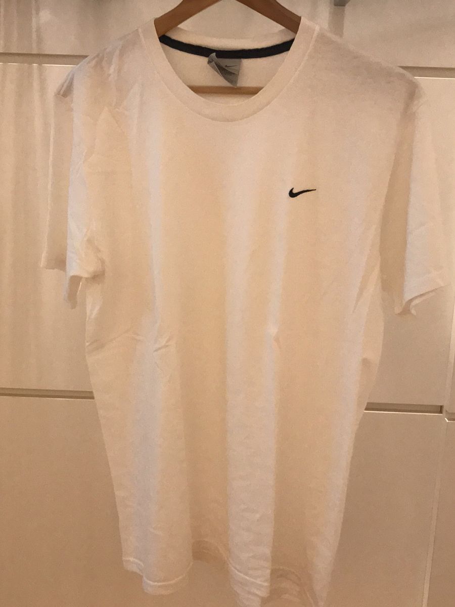 camiseta nike basica