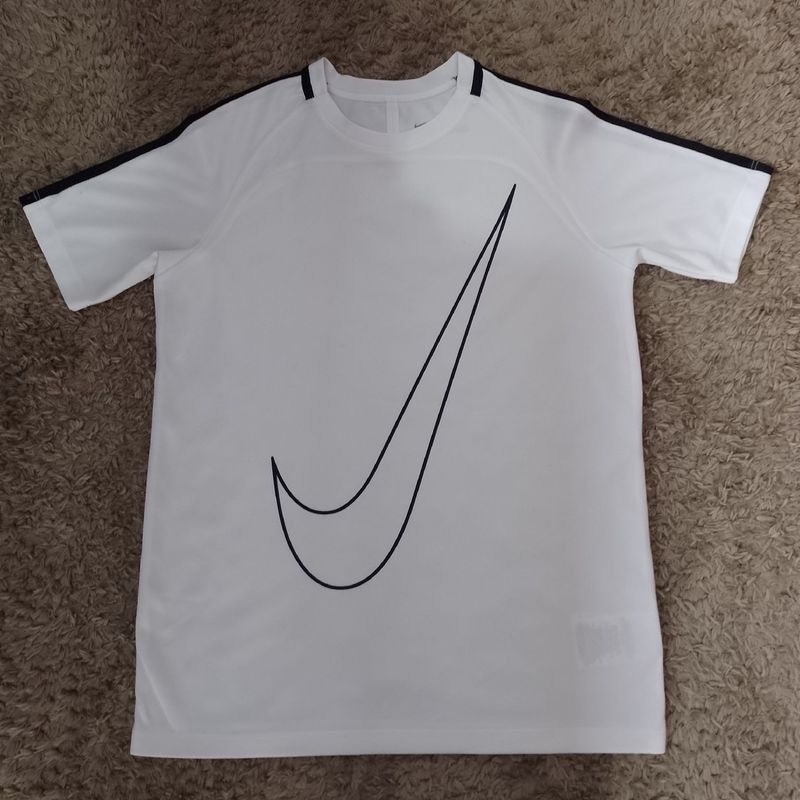 Camiseta Nike Menino Liso Branca - Compre Agora