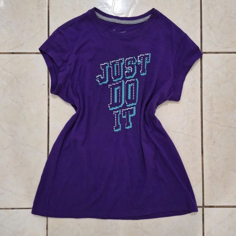 Camiseta just do it hot sale feminina