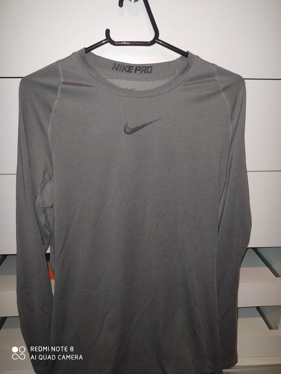 Camiseta Nike Pro Compressão Masculina - Produtos