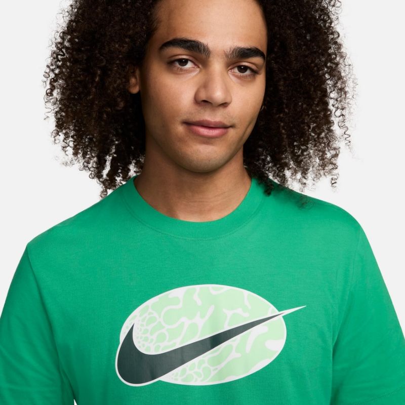 Camiseta Nike Sportswear Swoosh Masculina Nike Nunca Usado