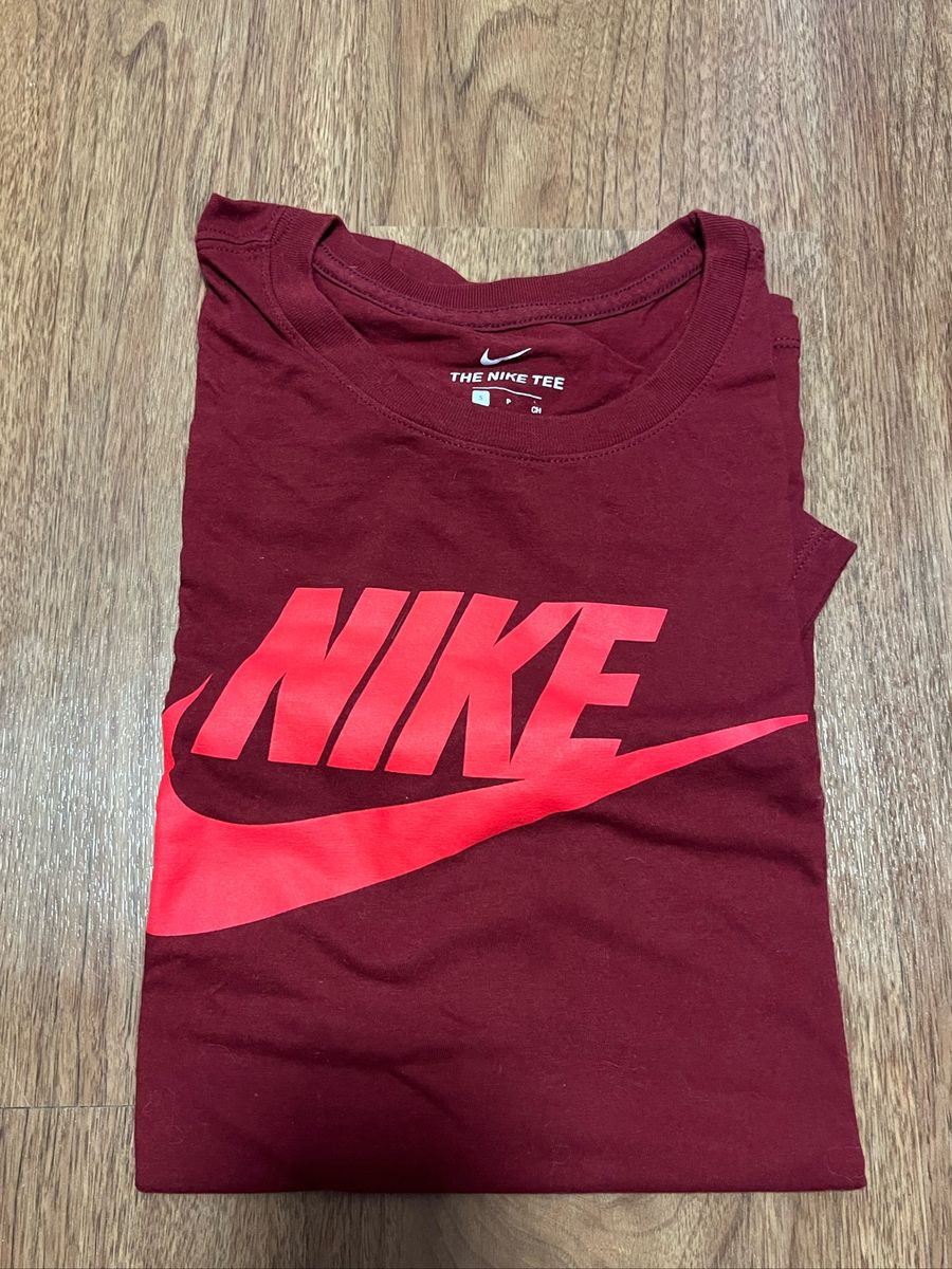 Camiseta 2024 nike vinho