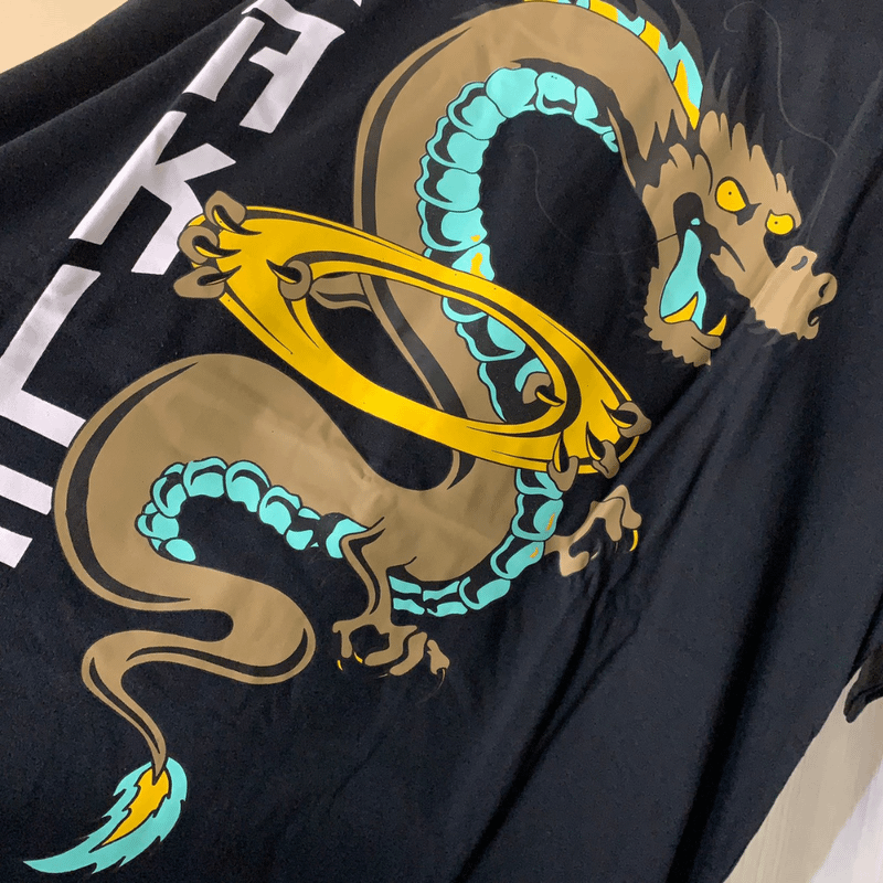 Camiseta Oakley Custom Edição Dragon tattoo - Escorrega o Preço