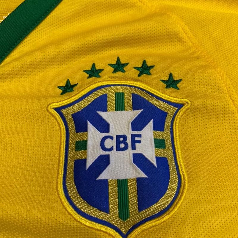 Camiseta Oficial do Brasil com Autografo Original do Ronaldo Fenomeno |  Roupa Esportiva Masculino Nike Usado 57353801 | enjoei